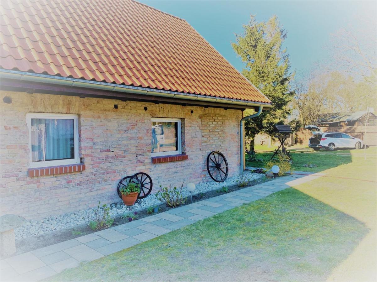 Ferienwohnung Sonne Stubbenfelde Dış mekan fotoğraf